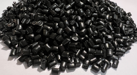 Hạt nhựa tái sinh PVC